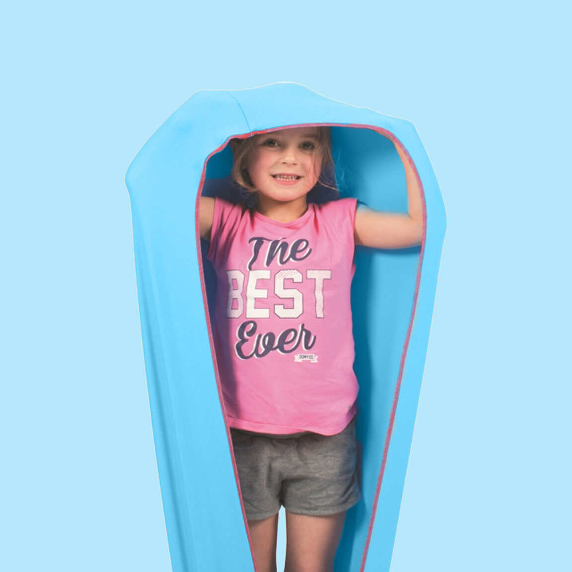 kid-light-blue-standing